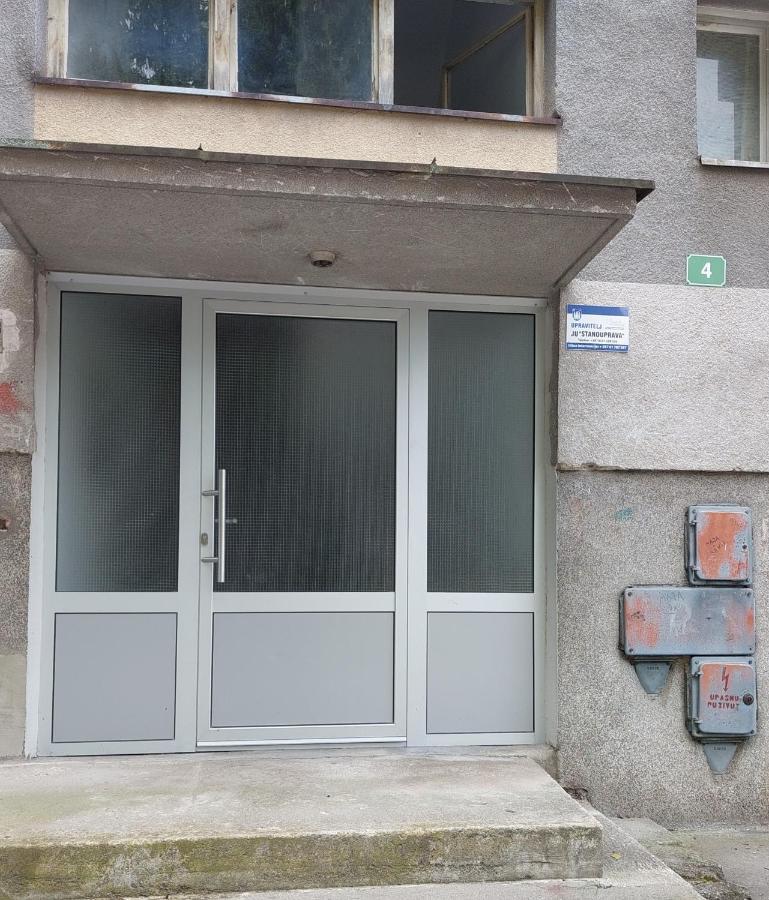 Apartman "Medeni" Bihać エクステリア 写真