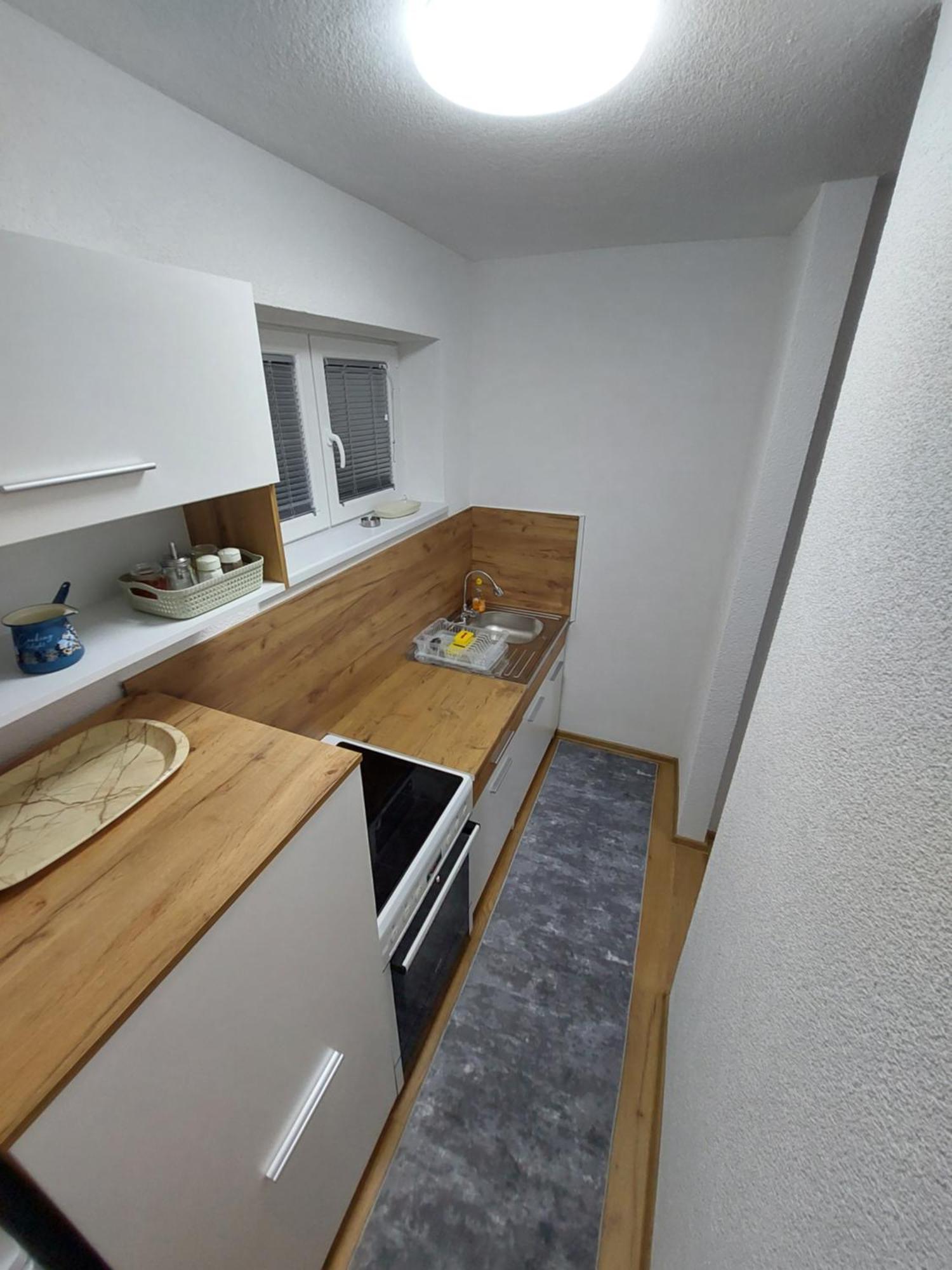 Apartman "Medeni" Bihać エクステリア 写真